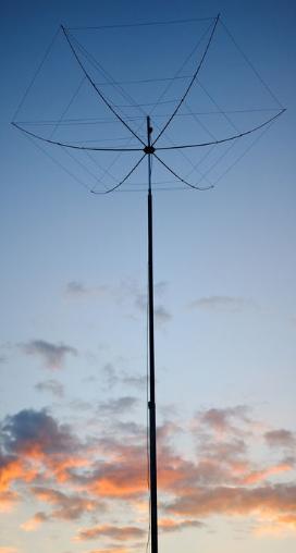 K4KIO Broadband Hex Beam — view 1